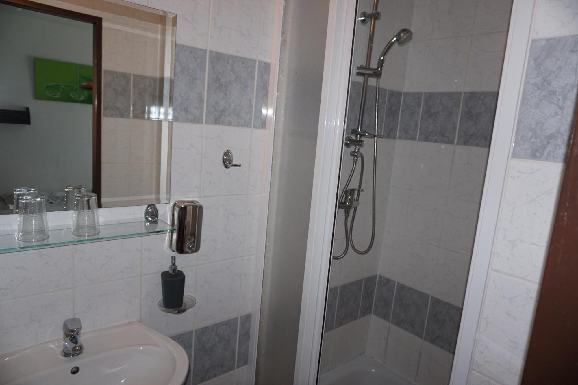 Hotel Gula Batizovce Dış mekan fotoğraf