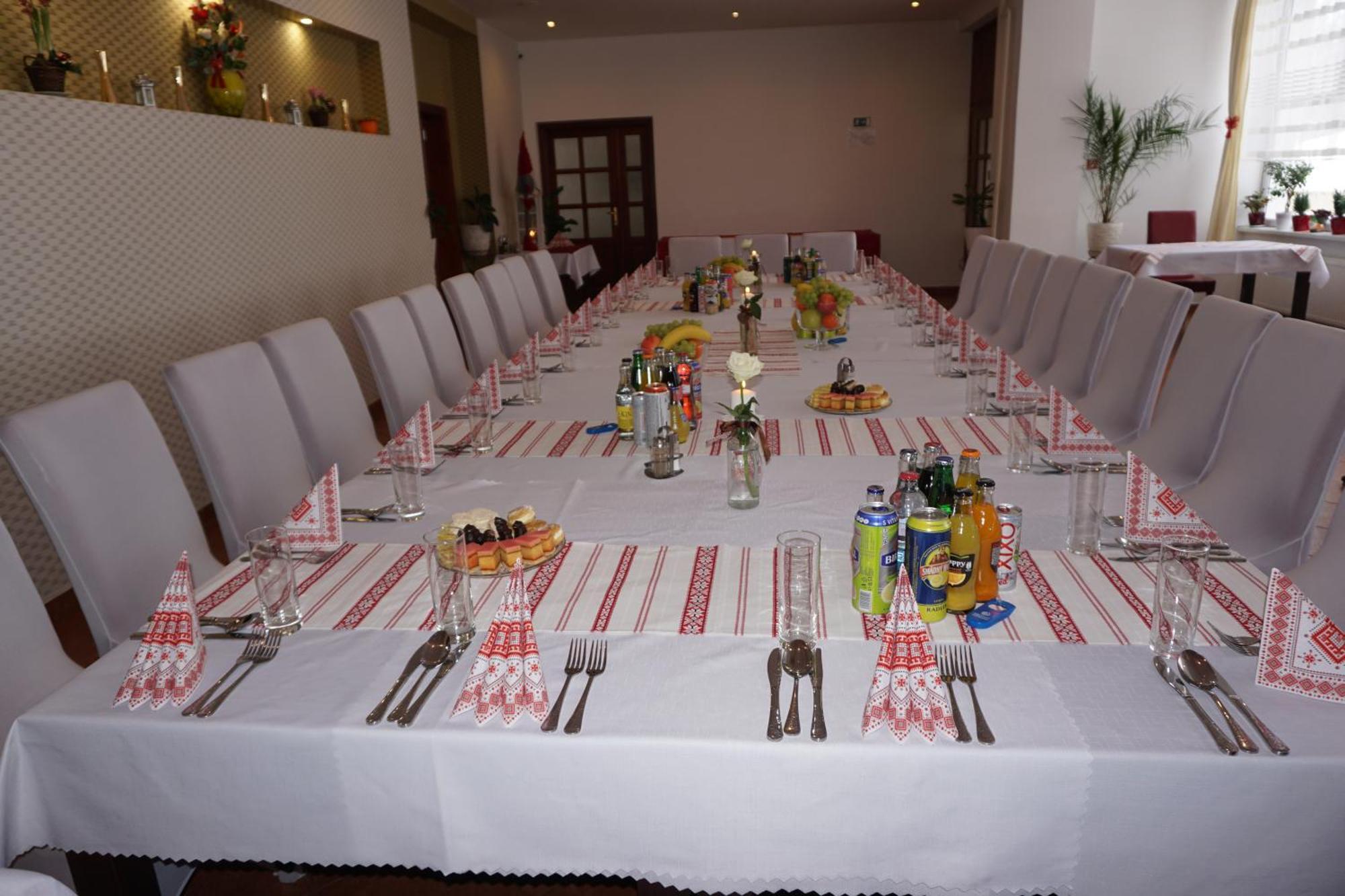 Hotel Gula Batizovce Dış mekan fotoğraf