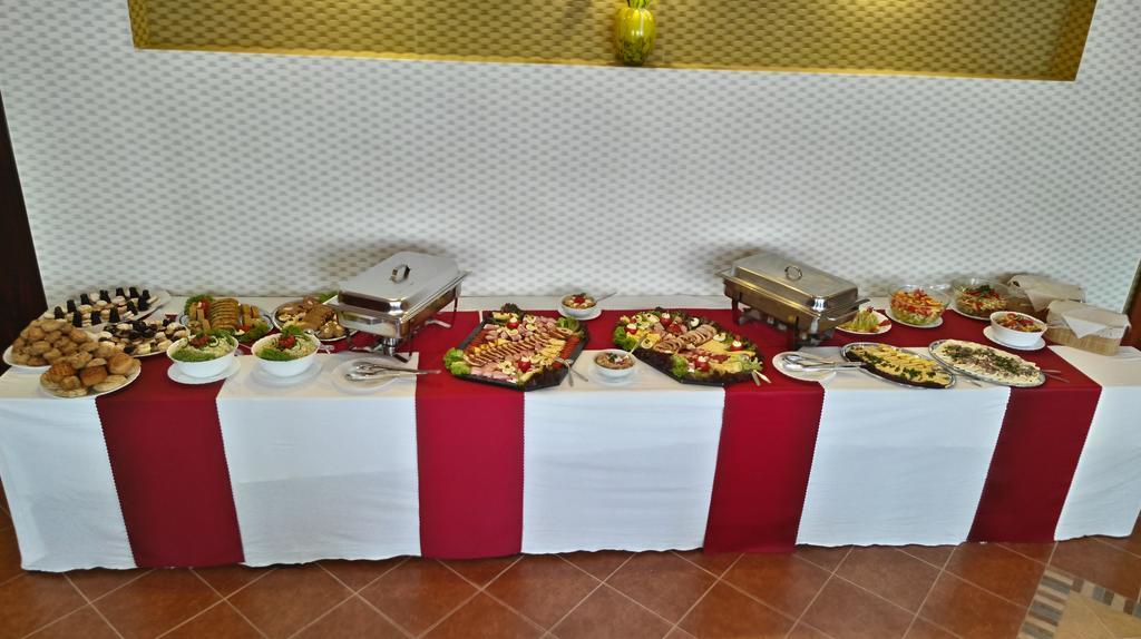 Hotel Gula Batizovce Dış mekan fotoğraf