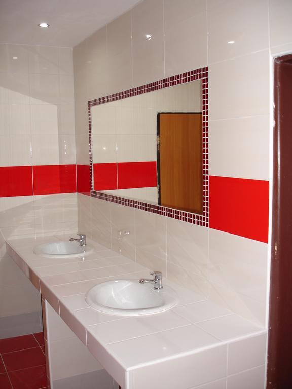 Hotel Gula Batizovce Dış mekan fotoğraf