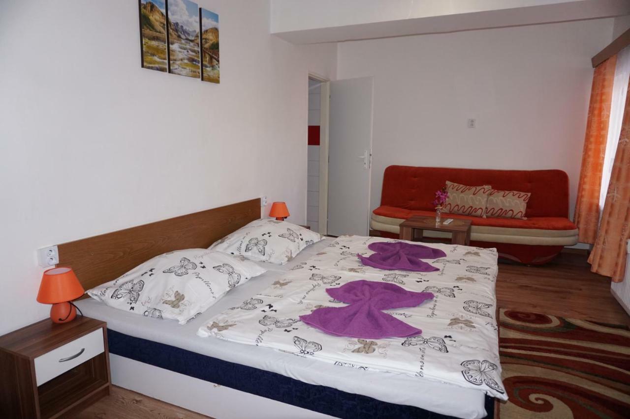 Hotel Gula Batizovce Dış mekan fotoğraf