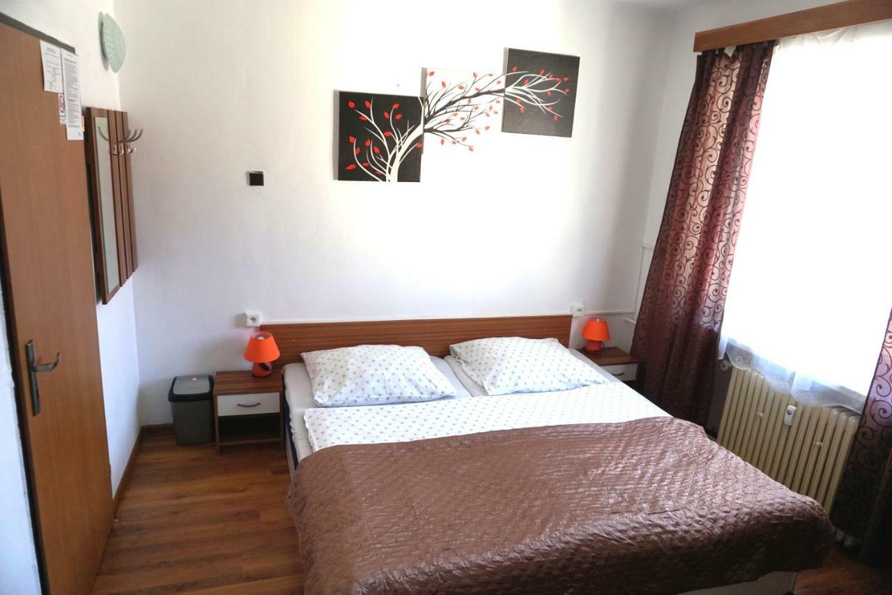 Hotel Gula Batizovce Dış mekan fotoğraf