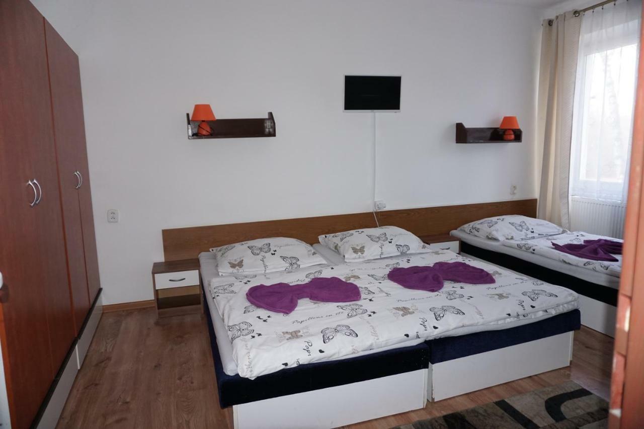 Hotel Gula Batizovce Dış mekan fotoğraf