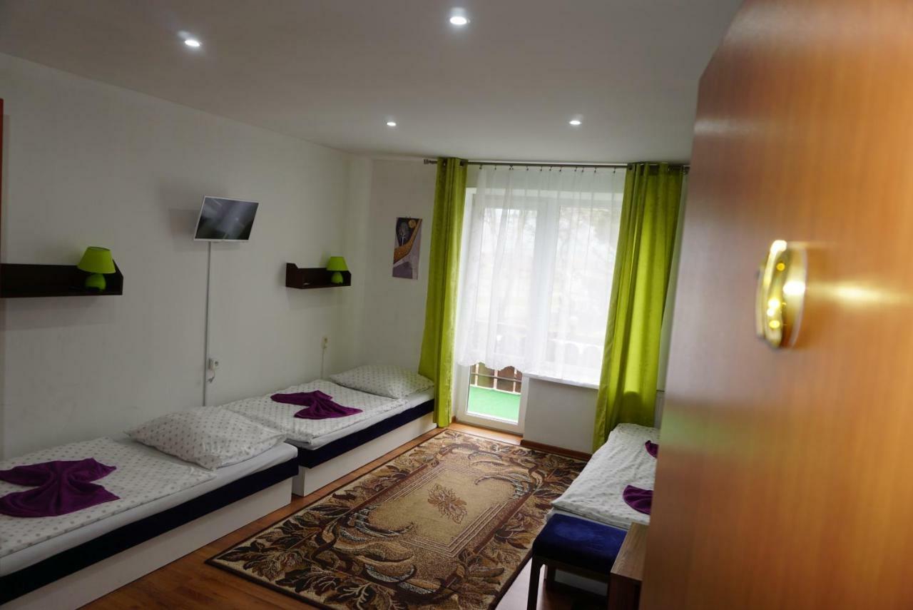 Hotel Gula Batizovce Dış mekan fotoğraf